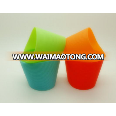 Silicone bottle cup sleeve heat-insulated cup cover